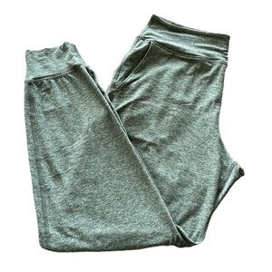 Outdoor voices green marl athleisure athletic joggers as new Size M